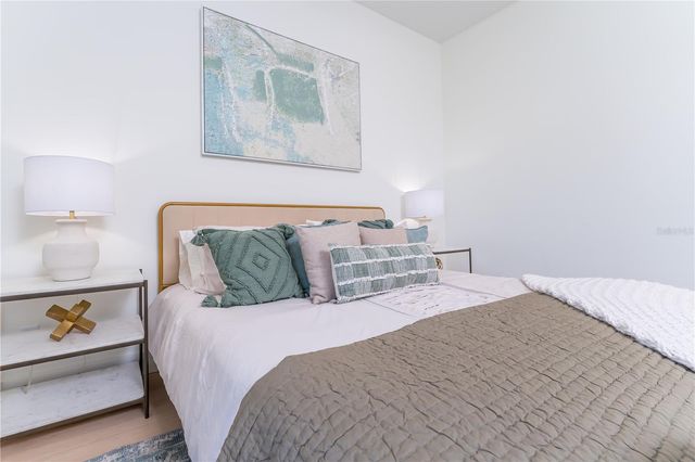 901 EAGLE LANE, Apollo Beach, FL 33572