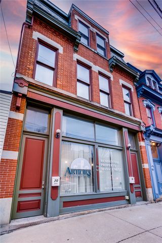 70 S 12th St, South Side, PA 15203