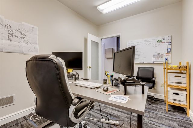 70 S 12th St, South Side, PA 15203