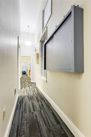 70 S 12th St, South Side, PA 15203