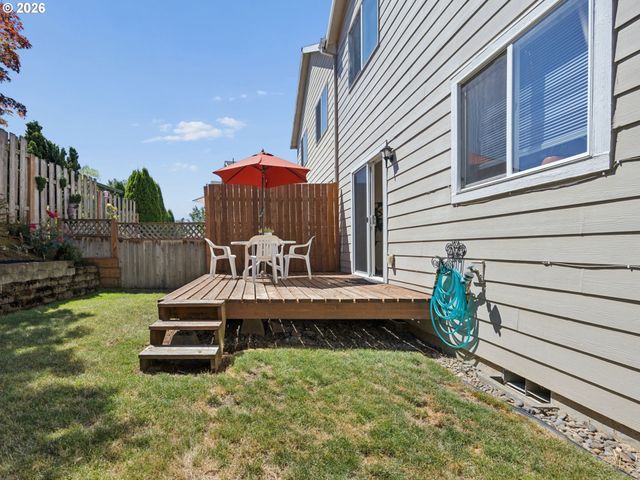1384 Sw 22ND Ter, Gresham, OR 97080