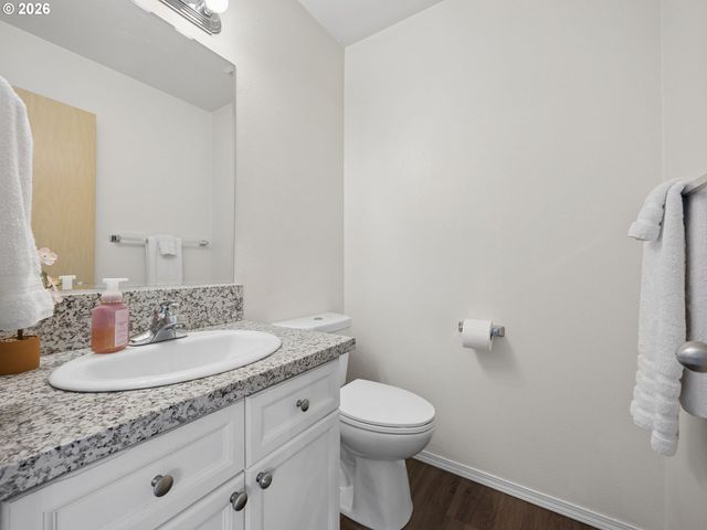 1384 Sw 22ND Ter, Gresham, OR 97080