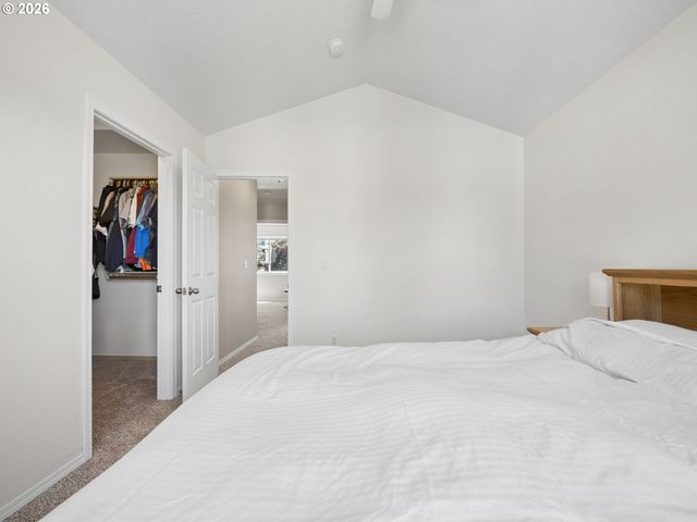 1384 Sw 22ND Ter, Gresham, OR 97080