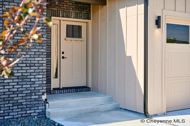 5323 SULLIVAN ST, Cheyenne, WY 82009