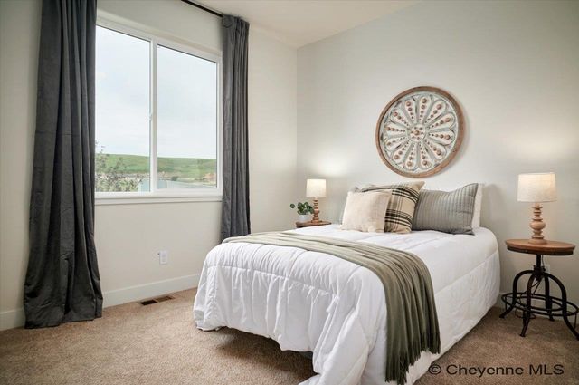 5323 SULLIVAN ST, Cheyenne, WY 82009