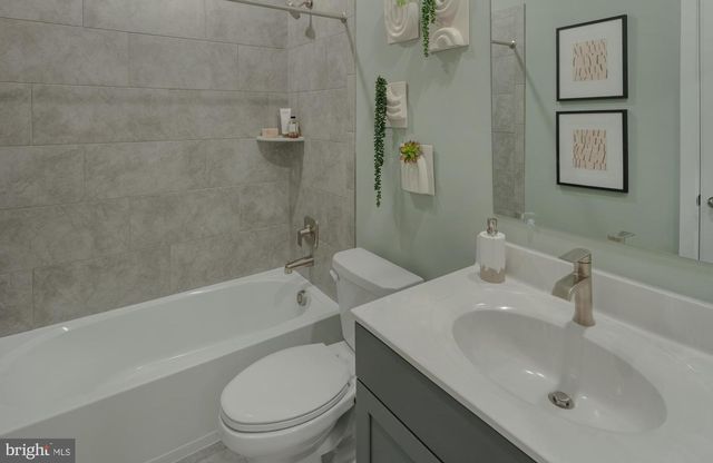 10143 SHENANDOAH LN, White Plains, MD 20695