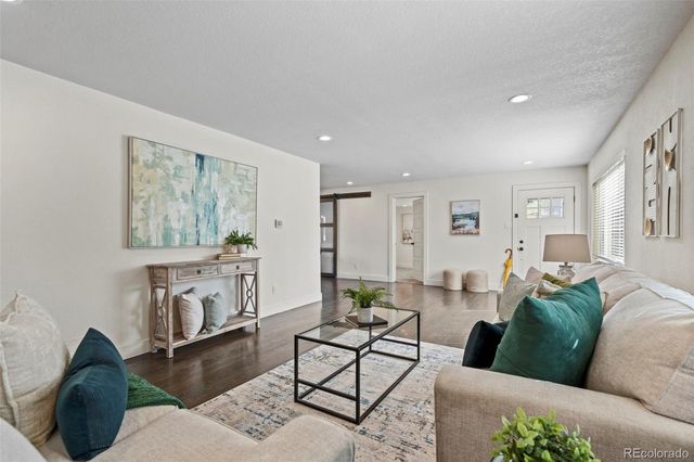 370 S Miller Street, Lakewood, CO 80226