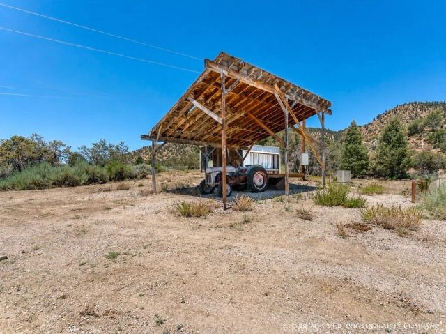 13103 BOY SCOUT CAMP Road, Frazier Park, CA 93225