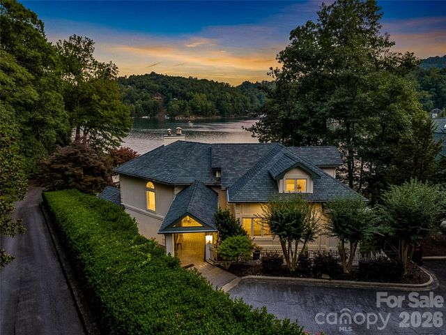 454 Cutaway Road, Lake Lure, NC 28746