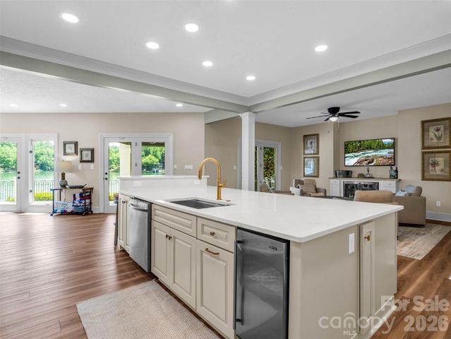 454 Cutaway Road, Lake Lure, NC 28746