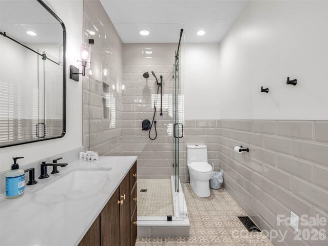 454 Cutaway Road, Lake Lure, NC 28746