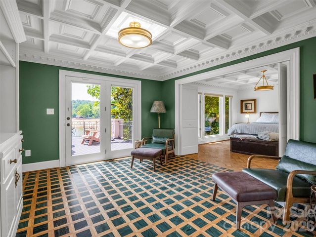 454 Cutaway Road, Lake Lure, NC 28746