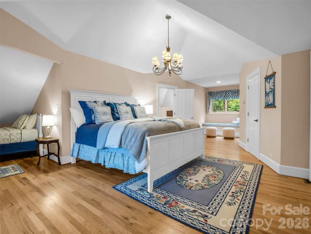 454 Cutaway Road, Lake Lure, NC 28746