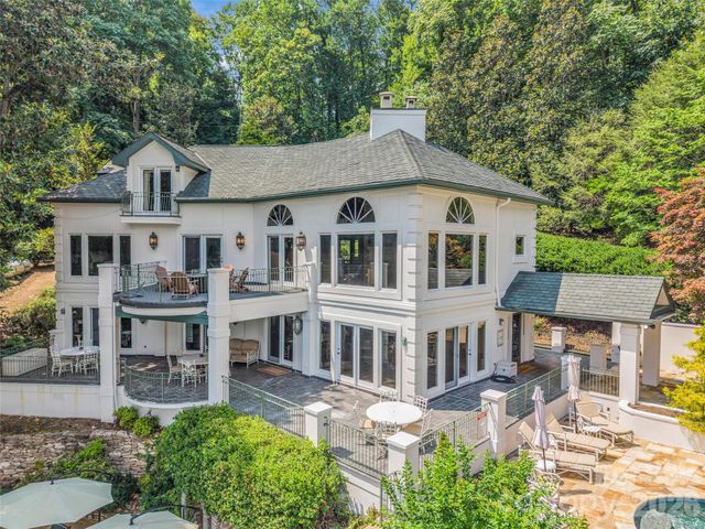 454 Cutaway Road, Lake Lure, NC 28746