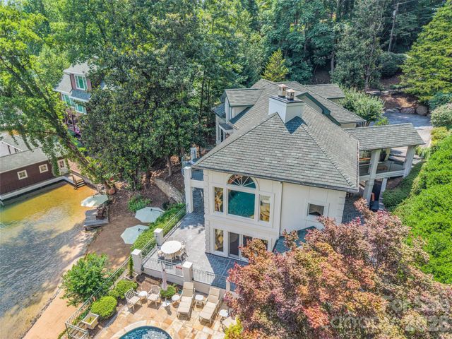 454 Cutaway Road, Lake Lure, NC 28746