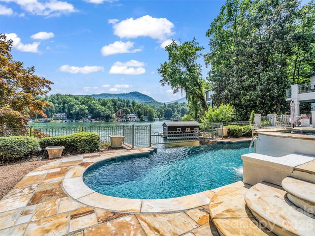 454 Cutaway Road, Lake Lure, NC 28746