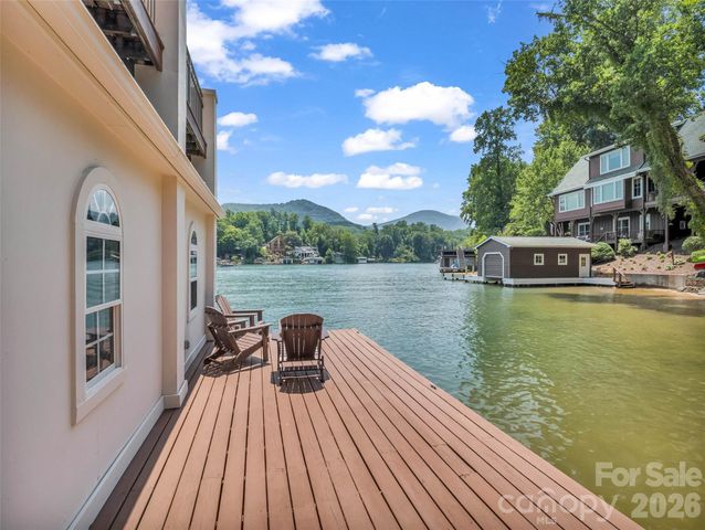 454 Cutaway Road, Lake Lure, NC 28746