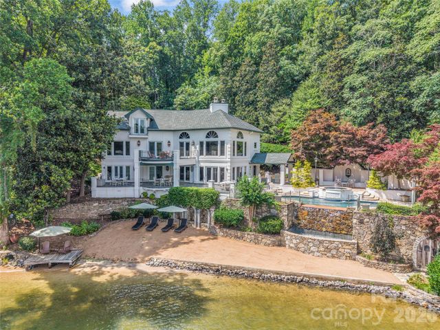 454 Cutaway Road, Lake Lure, NC 28746