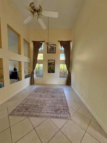 10091 NW 5 Street, Plantation, FL 33324
