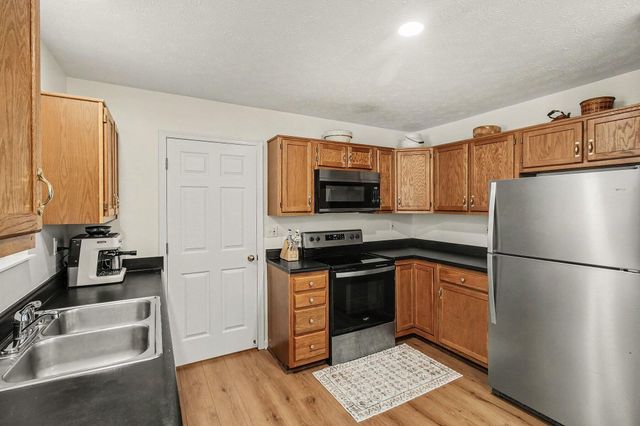 2951 Babbling Brook Way, Burlington, KY 41005