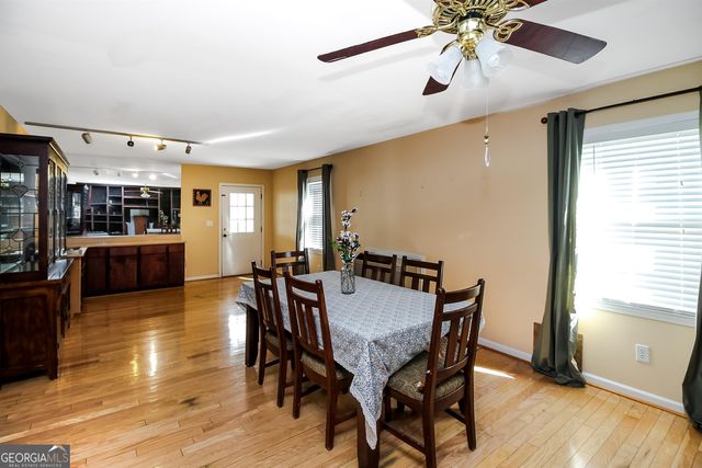 387 Colvin Drive, Locust Grove, GA 30248