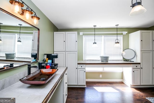 387 Colvin Drive, Locust Grove, GA 30248