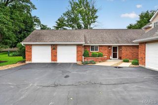 1433 Tahoe Valley Court, Ballwin, MO 63021
