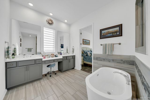 11109 Molly Run, San Antonio, TX 78254