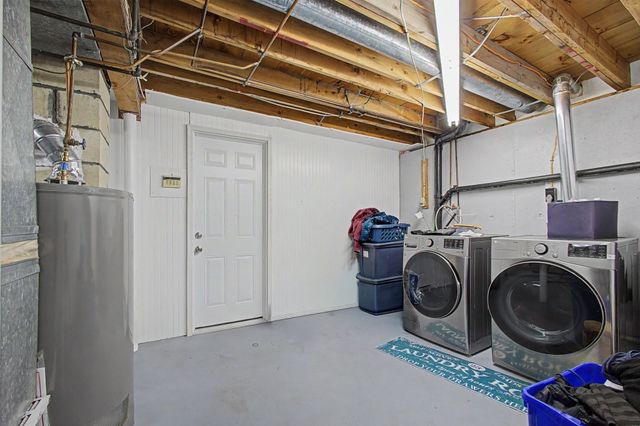 9 Johnson Ave, Johnston, RI 02919