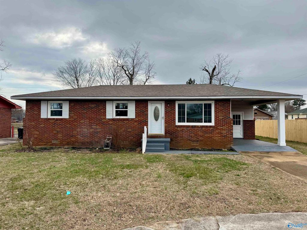 1801 Highway 72 West, Athens, AL 35611