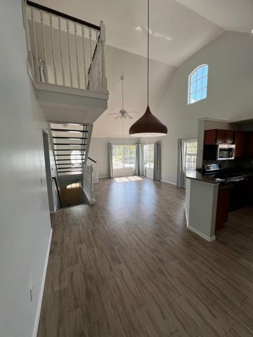 1589 SE Pomeroy Street, Stuart, FL 34997