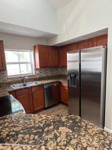 1589 SE Pomeroy Street, Stuart, FL 34997