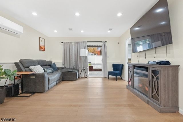 1576 Julian Ter, Union Twp., NJ 07083