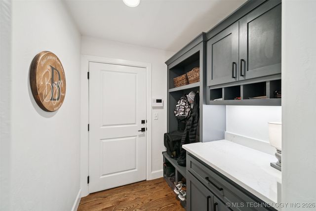 8604 E 107th Street North, Owasso, OK 74055