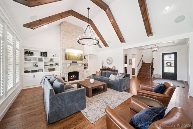 8604 E 107th Street North, Owasso, OK 74055