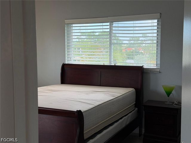 5467 Rattlesnake Hamm RD C-308, Naples, FL 34113