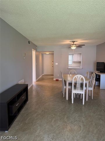 5467 Rattlesnake Hamm RD C-308, Naples, FL 34113