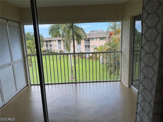 5467 Rattlesnake Hamm RD C-308, Naples, FL 34113