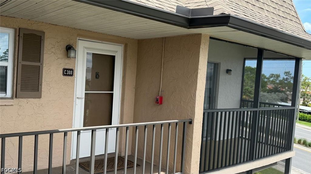 5467 Rattlesnake Hamm RD C-308, Naples, FL 34113