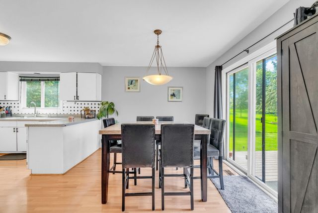 1198 Ridgeview Circle, Lake Orion, MI 48362