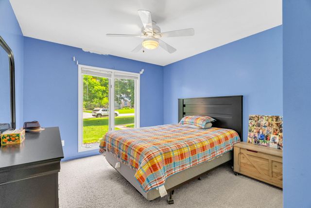 1198 Ridgeview Circle, Lake Orion, MI 48362
