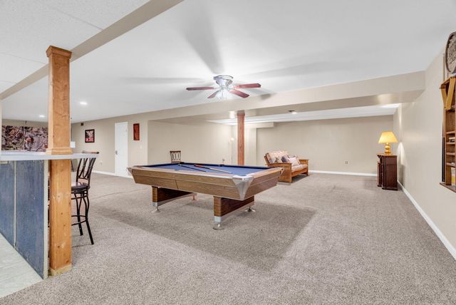1198 Ridgeview Circle, Lake Orion, MI 48362