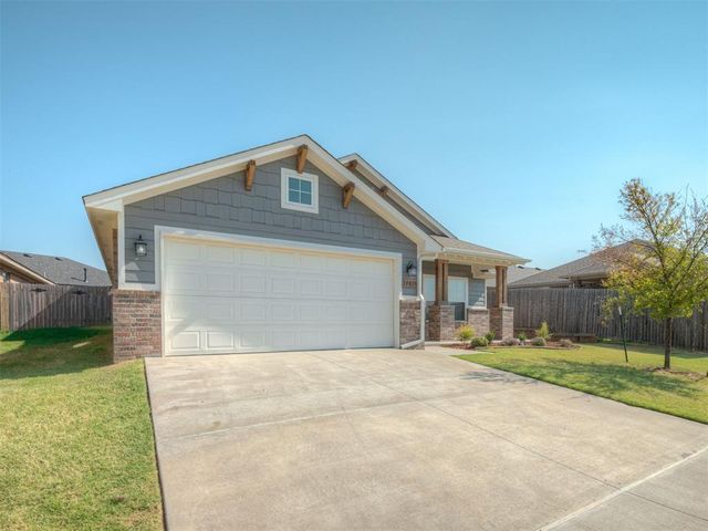 12825 NW 3rd Terrace, Yukon, OK 73099