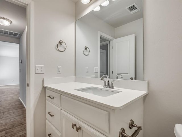 12825 NW 3rd Terrace, Yukon, OK 73099