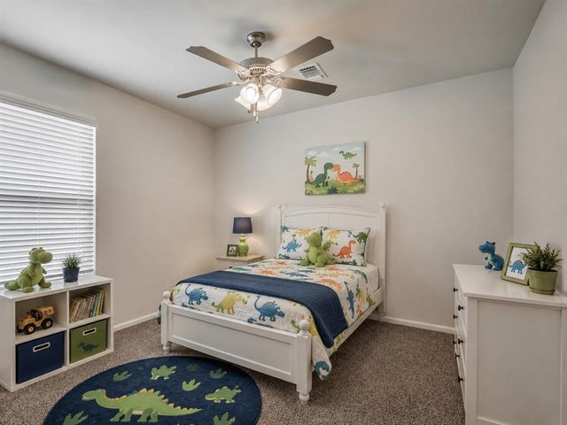 12825 NW 3rd Terrace, Yukon, OK 73099