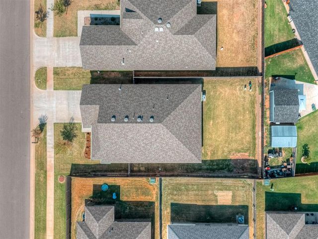 12825 NW 3rd Terrace, Yukon, OK 73099