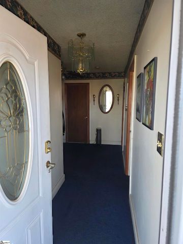 70 Snowmill Road, Woodruff, SC 29388