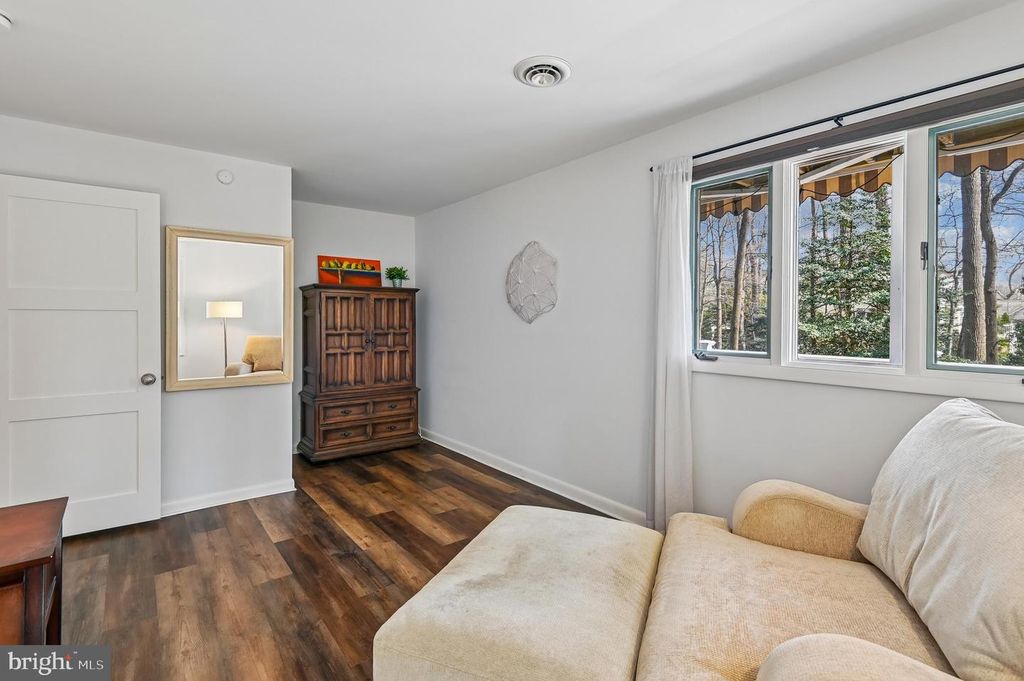 Image 28 of property listing at 2654 OGLETON RD, Annapolis, MD 21403