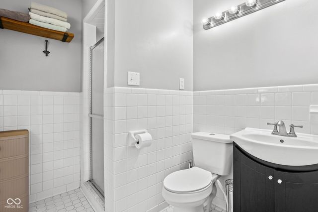 2820 E 98th Street, Carmel, IN 46280