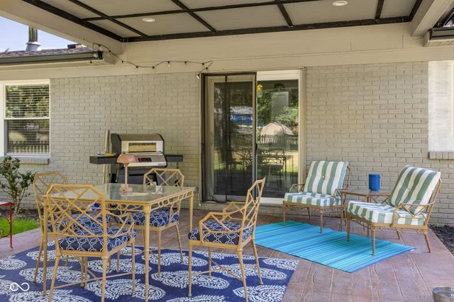 2820 E 98th Street, Carmel, IN 46280
